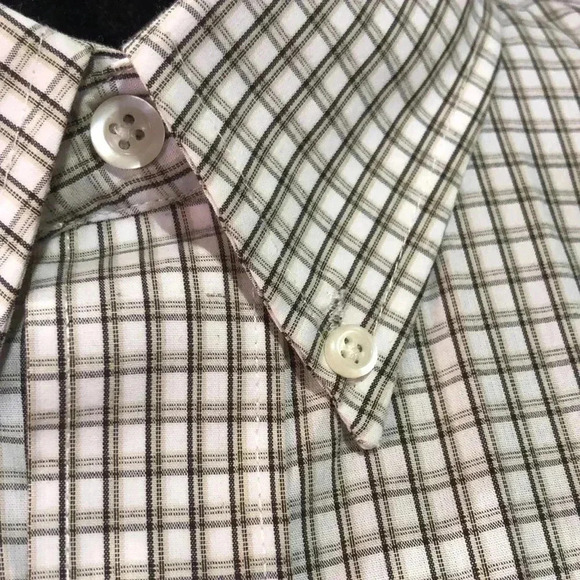 Izod Easy Care Checkered Cotton polyester, logo chest pocket tailored shirt - Picture 2 of 7